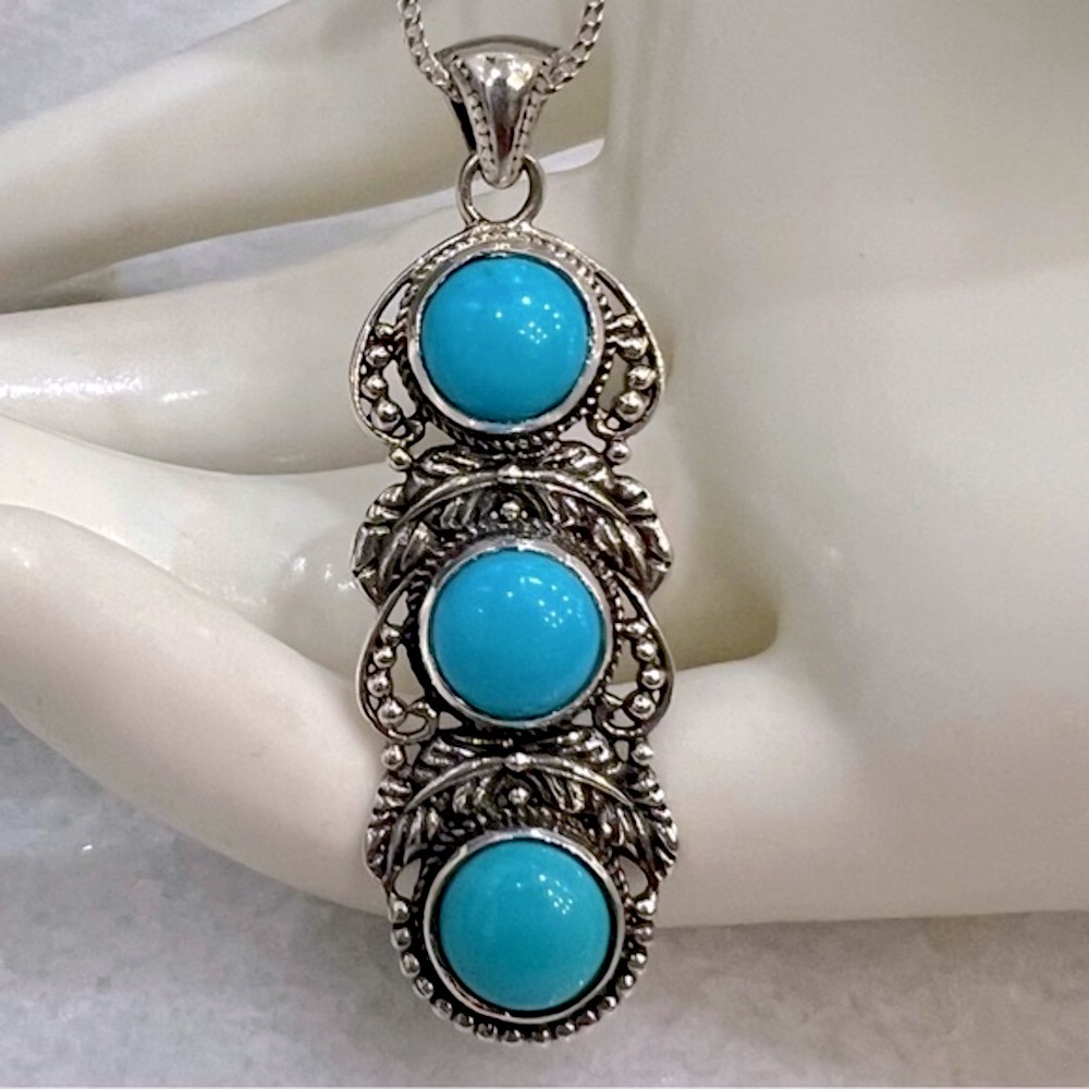 Arizona Sleeping Beauty Turquoise Sterling Silver Trilogy Pendant Neckla…
